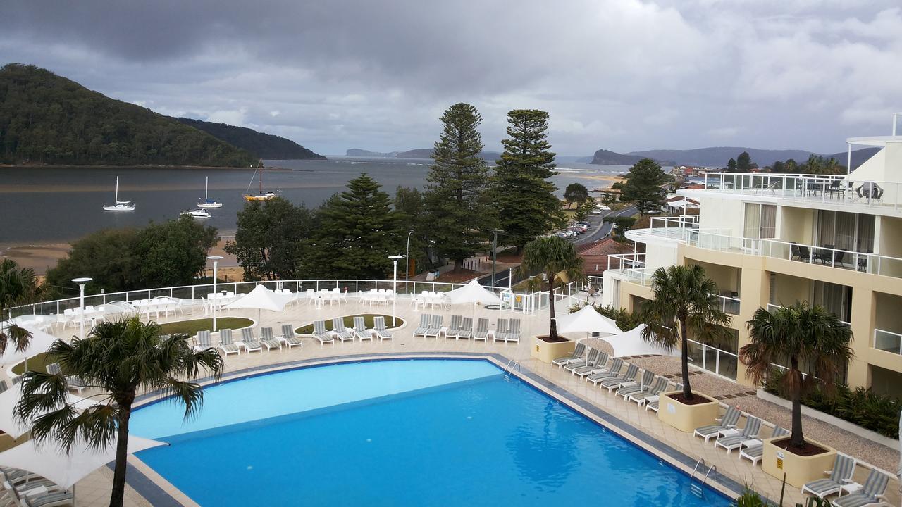 Base Holidays - Ettalong Beach Premium Apartments Buitenkant foto