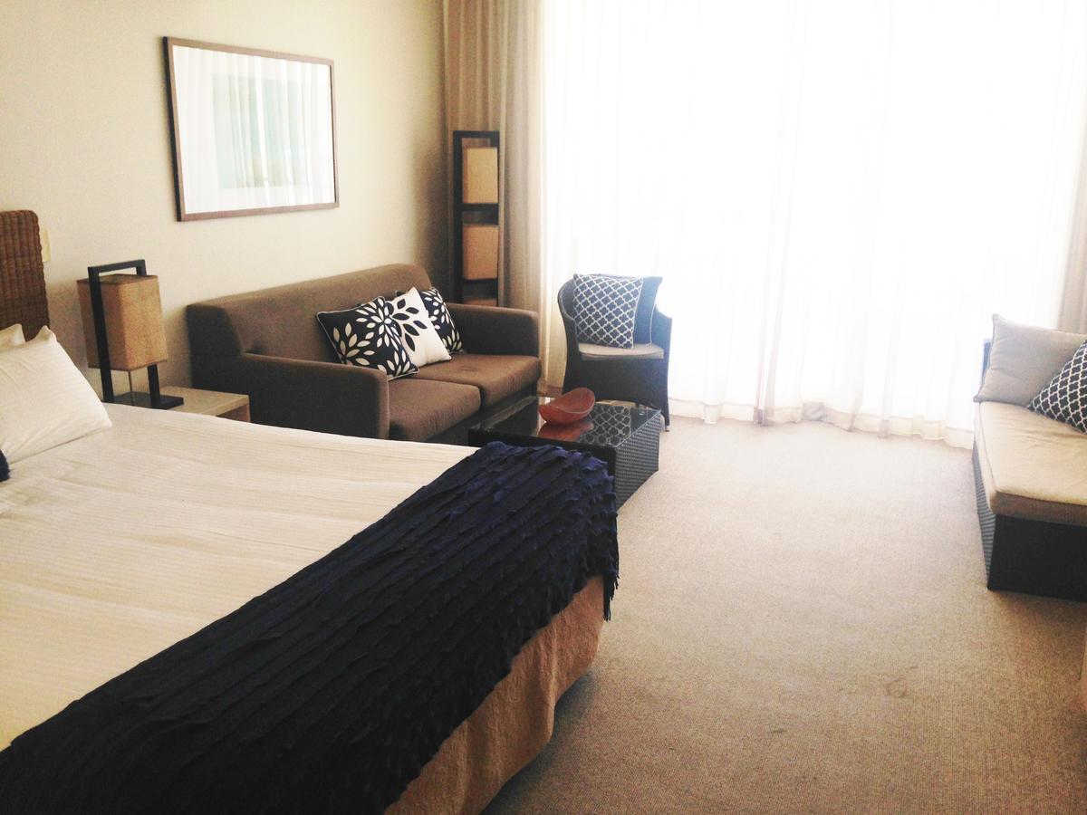 Base Holidays - Ettalong Beach Premium Apartments Buitenkant foto