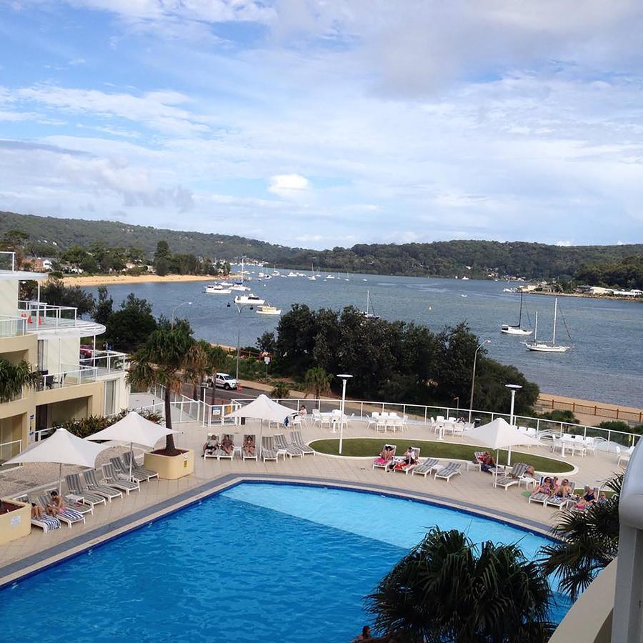 Base Holidays - Ettalong Beach Premium Apartments Buitenkant foto